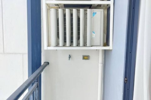 Studio in the Condo in Huai Khwang, Bangkok, Thailand № 164584 - photo 6