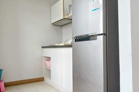 Condo in Khlong Toei, Bangkok, Thailand, 2 bedrooms № 164588 - photo 7