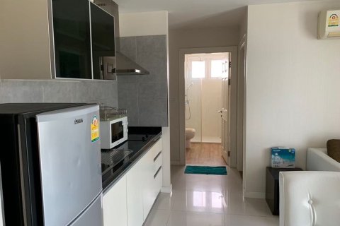 Condo in Bangkok, Thailand, 1 bedroom  № 157700 - photo 5