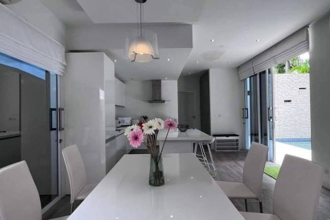 Villa à Phuket, Thaïlande 3 chambres № 137093 - photo 5