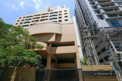 Condo in Watthana, Bangkok, Thailand, 2 bedrooms  № 160787 - photo 5