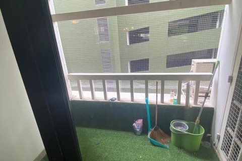 Condo in Watthana, Bangkok, Thailand, 3 bedrooms  № 160789 - photo 12