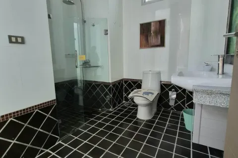 Дом в Паттайе, Таиланд с 5 комнатами  № 171496 - фото 25