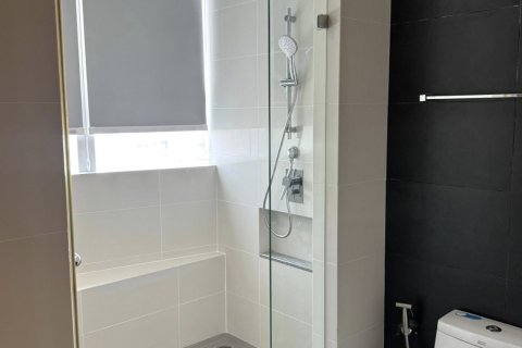 Condo in Bangkok, Thailand, 3 bedrooms  № 171498 - photo 13