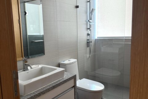 Condo à Bangkok, Thaïlande, 3 chambres  № 171498 - photo 13