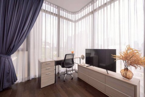 Condo in Bangkok, Thailand, 2 bedrooms  № 171497 - photo 14