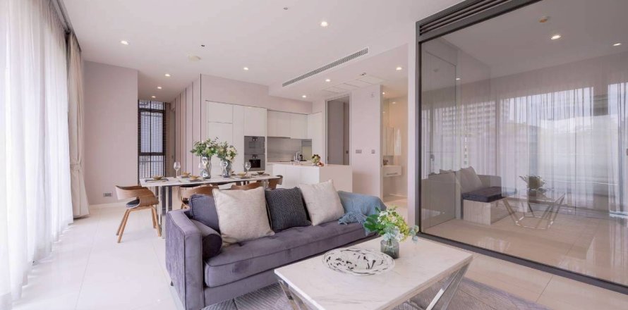 Condo in Bangkok, Thailand, 2 bedrooms  № 171497