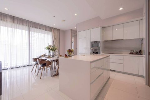 Condo in Bangkok, Thailand, 2 bedrooms  № 171497 - photo 7