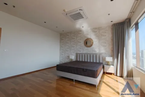 Condominio de 3 dormitorios en Khlong Toei, Bangkok, Tailandia № 214396 - foto 9