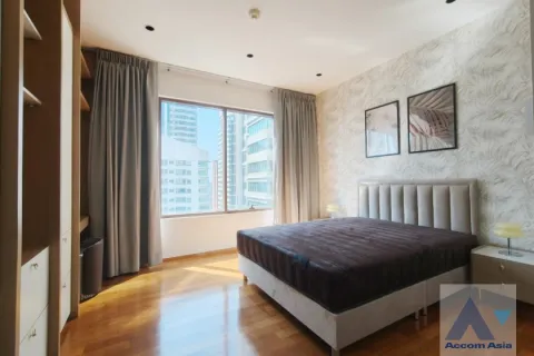 Condominio de 3 dormitorios en Khlong Toei, Bangkok, Tailandia № 214396 - foto 11