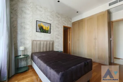 Condominio de 3 dormitorios en Khlong Toei, Bangkok, Tailandia № 214396 - foto 12
