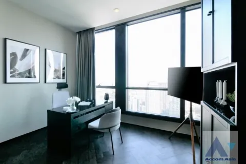 Condominio de 3 dormitorios en Khlong Toei, Bangkok, Tailandia № 214395 - foto 18