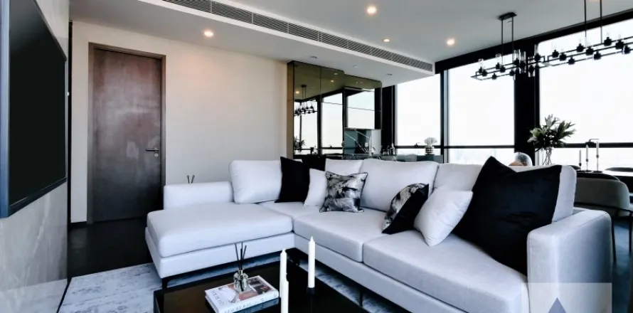 Condominio de 3 dormitorios en Khlong Toei, Bangkok, Tailandia № 214395