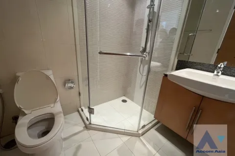 Condominio de 2 dormitorios en Watthana, Bangkok, Tailandia № 214401 - foto 16