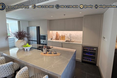 Condo in Watthana, Bangkok, Thailand, 3 bedrooms № 201328 - photo 7