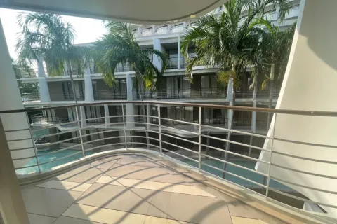 Condo in Cha-am, Thailand, 2 bedrooms № 150237 - photo 11