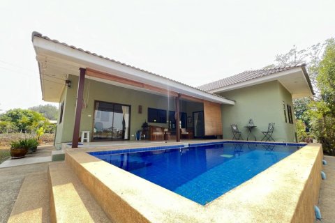 Дом в Чианграе, Таиланд с 2 спальнями  № 119123 - фото 1