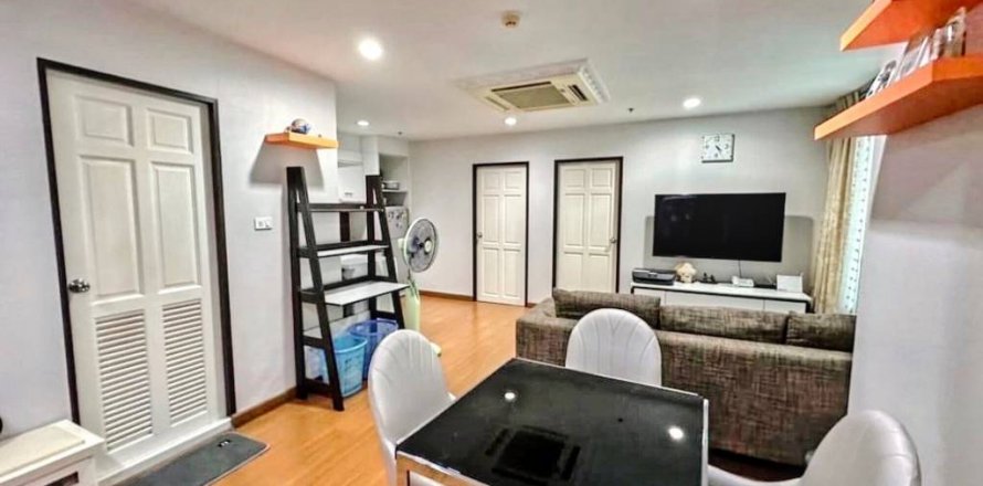 Condo in Bangkok, Thailand, 2 bedrooms  № 116863