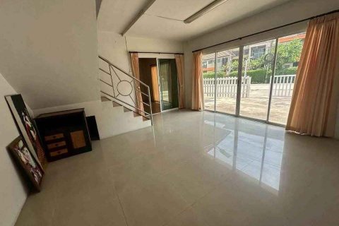 Дом в Чиангмае, Таиланд с 4 спальнями № 171013 - фото 8