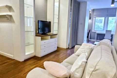 Condo à Dusit, Bangkok, Thaïlande, 2 chambres  № 116858 - photo 6