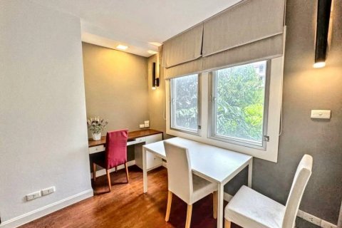 Condo à Dusit, Bangkok, Thaïlande, 2 chambres  № 116858 - photo 10