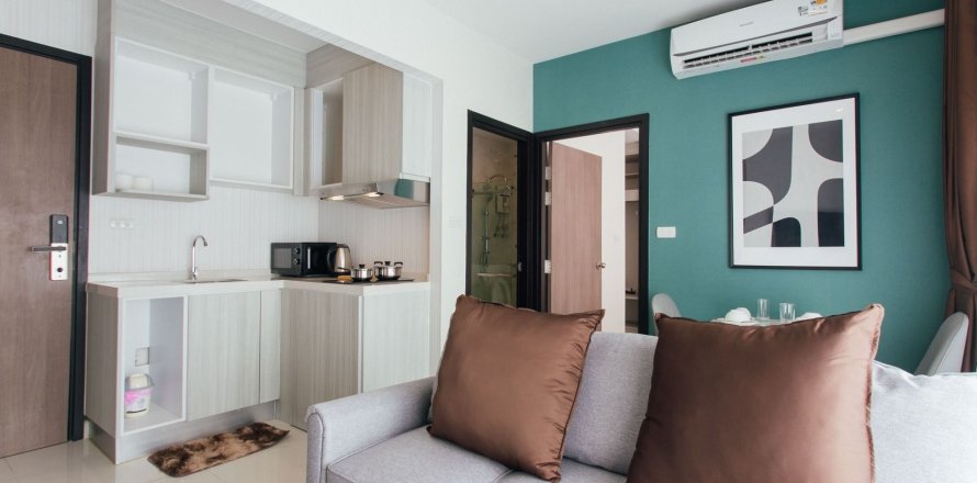 Studio dans le Condo à Chiang Mai, Thaïlande  № 171071