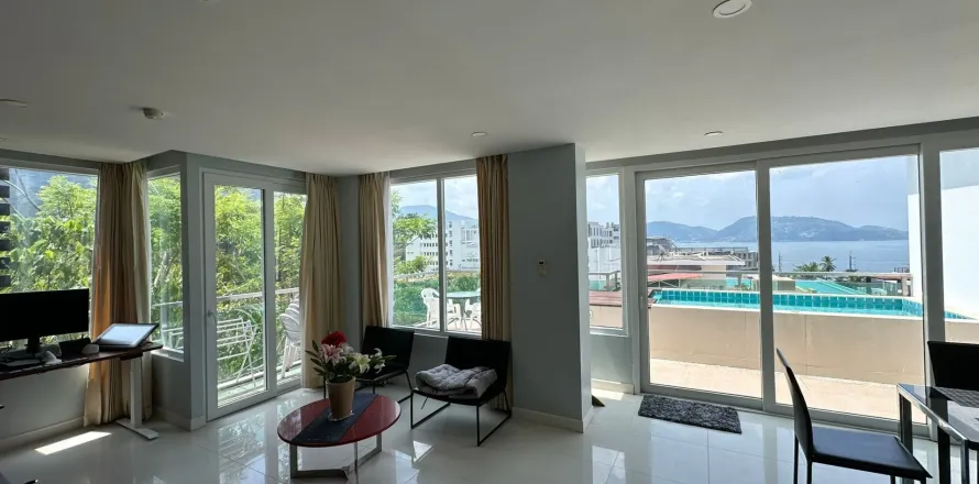 Кондоминиум с 2 спальнями в Кату, Таиланд № 150034