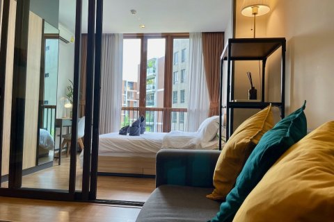 Studio in the Condo in Watthana, Bangkok, Thailand  № 150035 - photo 3