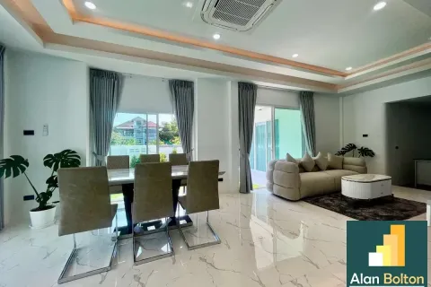Casa de 3 dormitorios en Pattaya, Tailandia № 211440 - foto 13