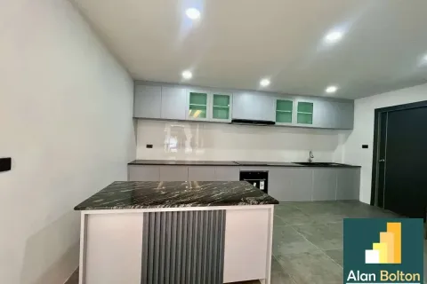 Casa de 3 dormitorios en Pattaya, Tailandia № 211440 - foto 14