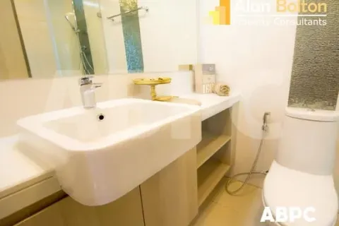 Condominio de 1 dormitorio en Pattaya, Tailandia № 211436 - foto 2