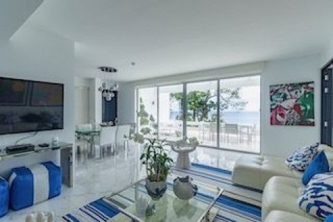 Кондоминиум с 2 спальнями в Кату, Таиланд № 171861 - фото 10