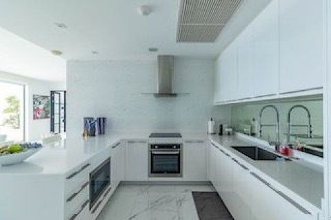 Кондоминиум с 2 спальнями в Кату, Таиланд № 171861 - фото 12