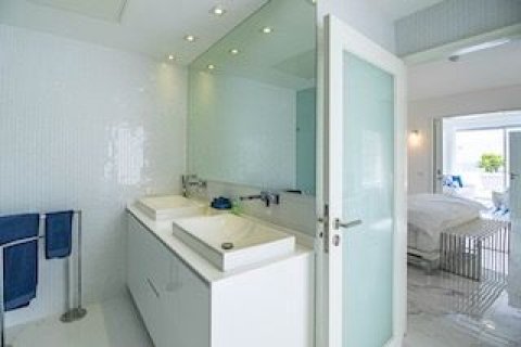 Кондоминиум с 2 спальнями в Кату, Таиланд № 171861 - фото 7