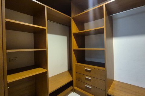 Villa in Pattaya, Thailand 5 bedrooms № 171858 - photo 17