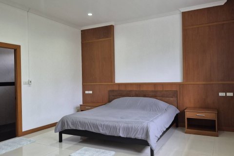 Villa in Pattaya, Thailand 5 bedrooms № 171858 - photo 21