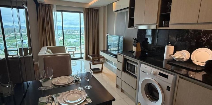 Studio in the Condo in Phuket, Thailand № 171856