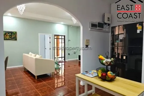 Casa de 3 dormitorios en Pattaya, Tailandia № 213277 - foto 8