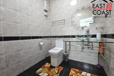 Casa de 3 dormitorios en Pattaya, Tailandia № 213277 - foto 16