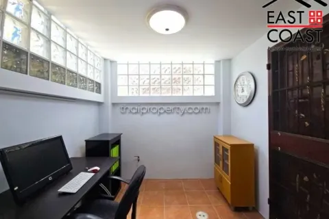 Casa de 3 dormitorios en Pattaya, Tailandia № 213277 - foto 18