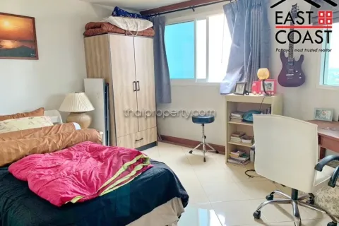 Condominio de 3 dormitorios en Pattaya, Tailandia № 213280 - foto 12