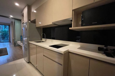 Студия в кондо в Клонг Тоэй, Бангкок, Таиланд № 156031 - фото 4