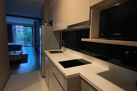 Студия в кондо в Клонг Тоэй, Бангкок, Таиланд № 156031 - фото 7