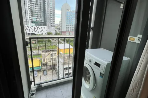 Студия в кондо в Кхлонг Сане, Бангкок, Таиланд № 156033 - фото 11