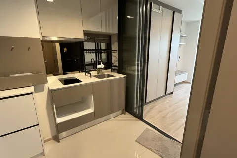 Студия в кондо в Кхлонг Сане, Бангкок, Таиланд № 156033 - фото 6