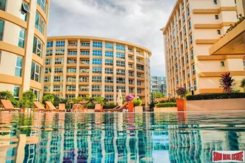 Apartment in Pattaya, Thailand 2 bedrooms № 118552 - photo 1