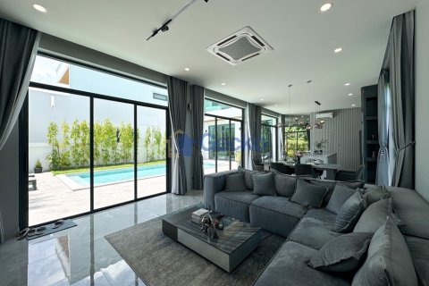 บ้านในพัทยา, ประเทศไทย 4 ห้องนอน № 196259 - รูปถ่าย 10