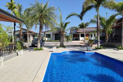 Maison à Chiang Mai, Thaïlande 6 chambres № 161223 - photo 9