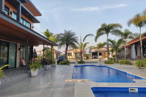 Maison à Chiang Mai, Thaïlande 6 chambres № 161223 - photo 13