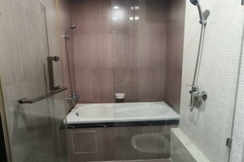 Condo in Watthana, Bangkok, Thailand, 2 bedrooms  № 161224 - photo 13